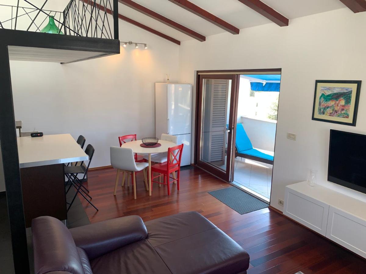 Seaside Apartments Petar 크르크 외부 사진