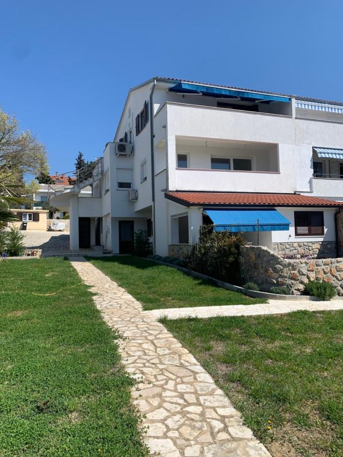 Seaside Apartments Petar 크르크 외부 사진