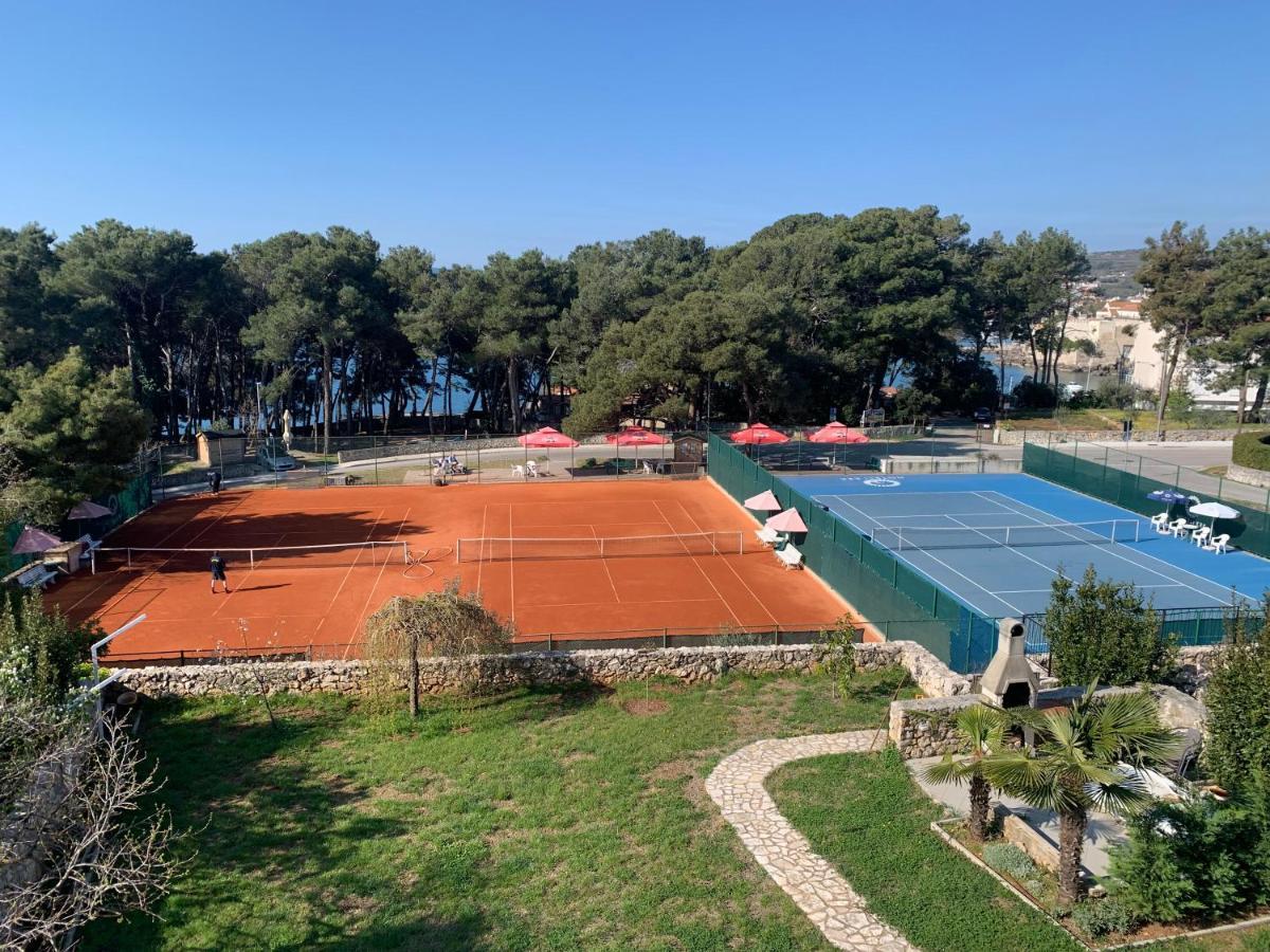 Seaside Apartments Petar 크르크 외부 사진