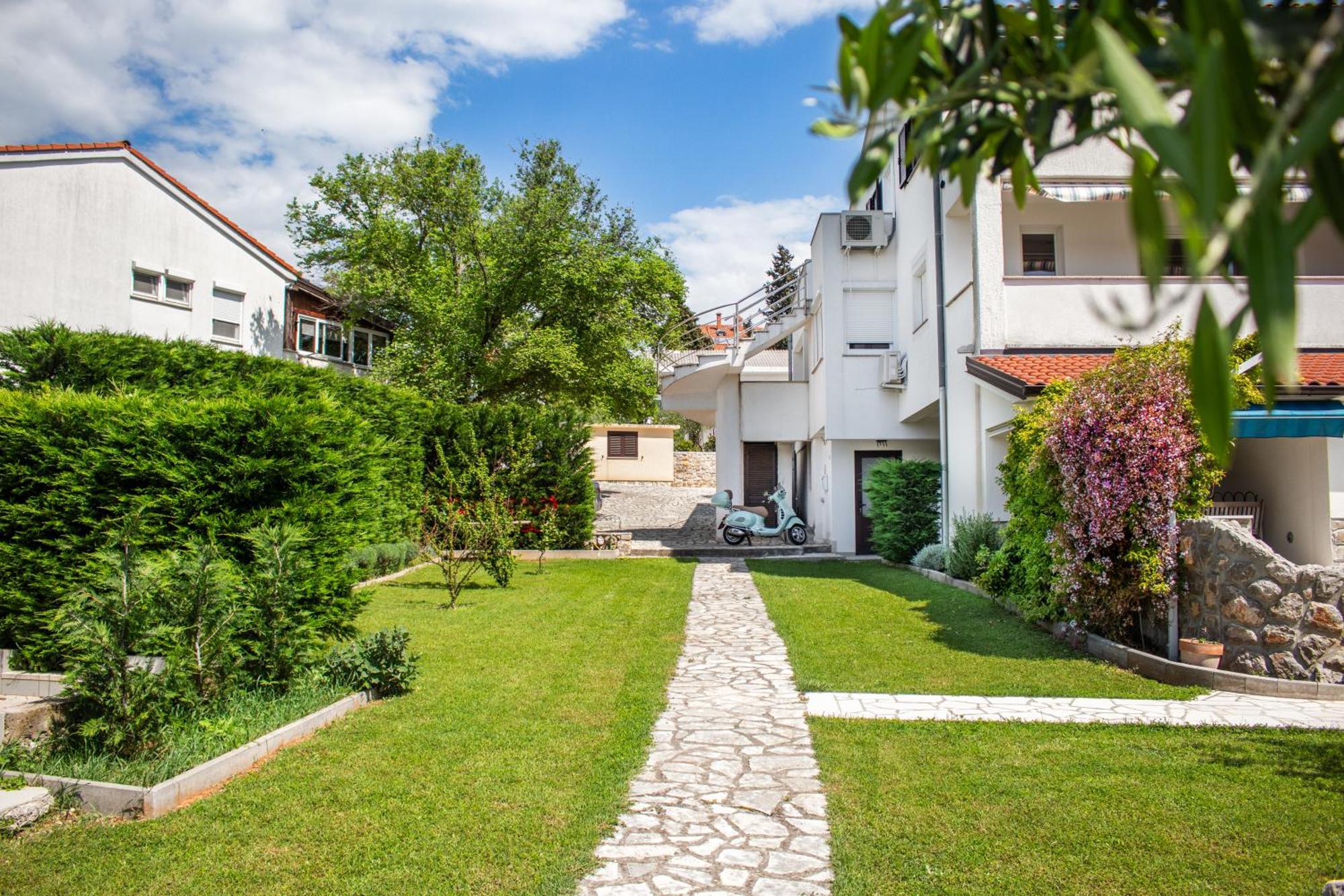 Seaside Apartments Petar 크르크 외부 사진